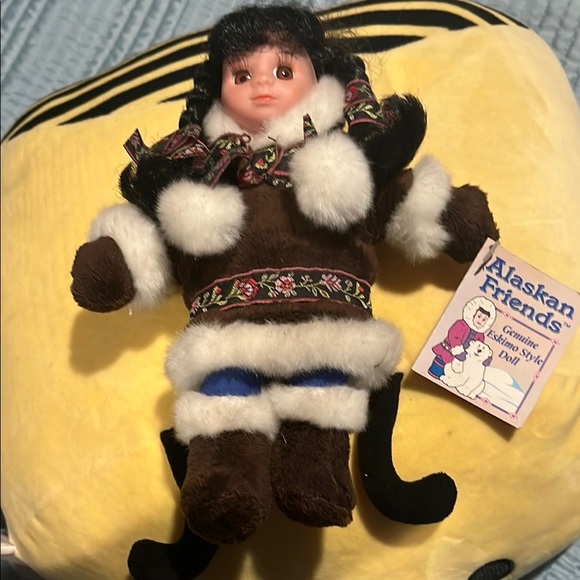Genuine Eskimo Doll - Brown and White - Picture 1 of 7